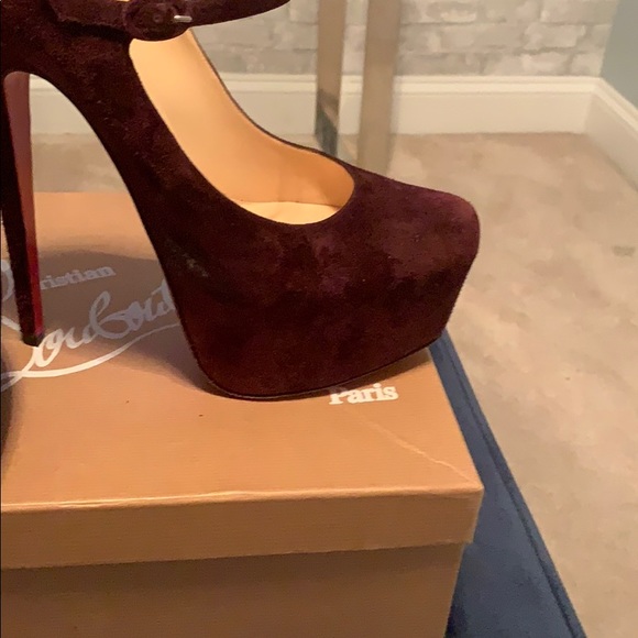 CHRISTIAN LOUBOUTIN Burgundy Daffodile Platforms